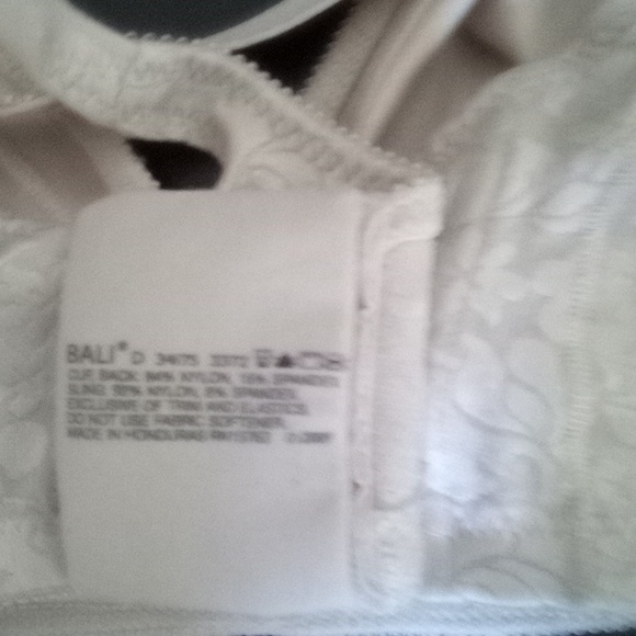 Beige Bali Bra Size 34D - Picture 3 of 5